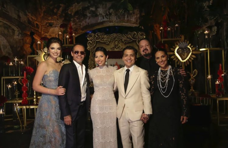 ¡Los rumores eran ciertos! Confirman boda de Christian Nodal y Angela Aguilar