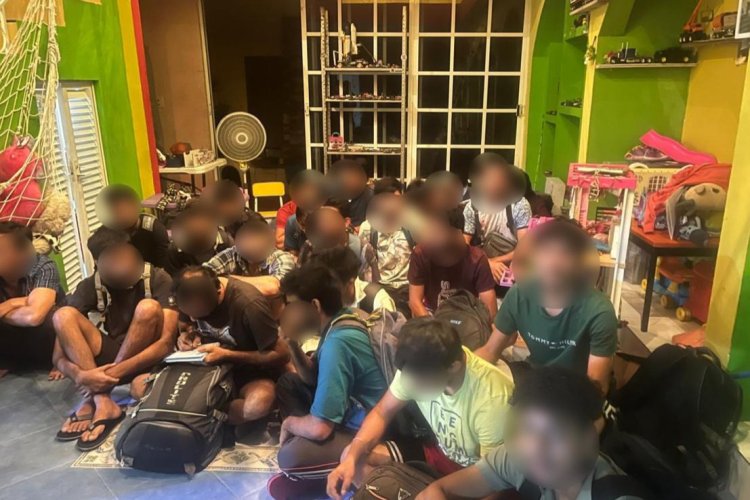 Liberan a 22 migrantes retenidos de una casa de Coacalco; eran de India y Vietnam