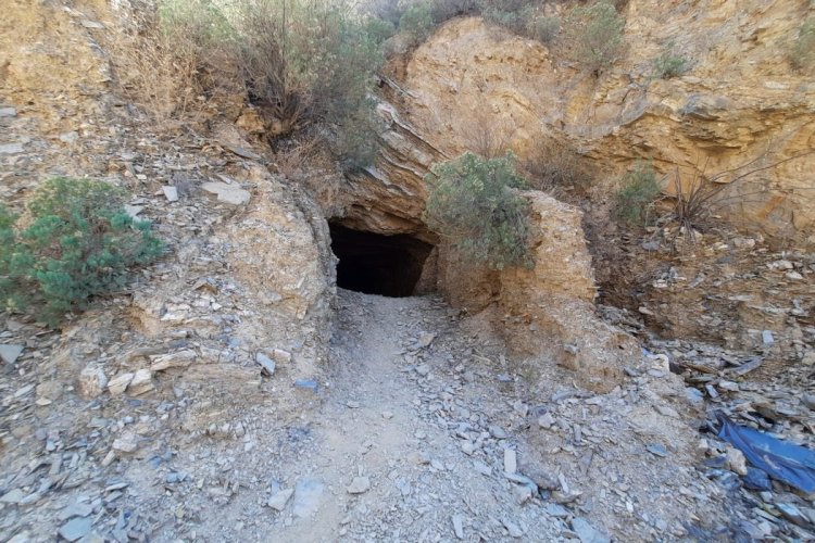 Mueren dos exploradores en derrumbe de mina abandonada en Querétaro