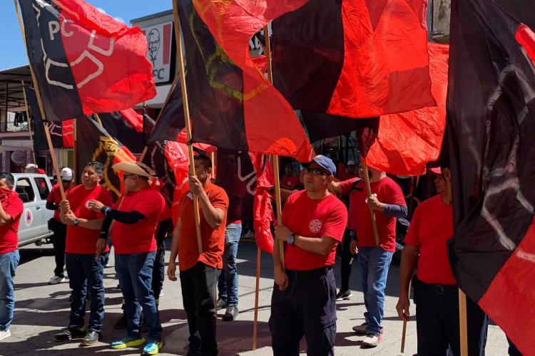 Con marcha bomberos conmemoran su Día Nacional en Guerrero