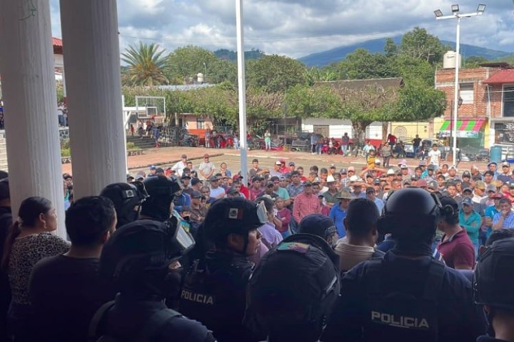 Pueblo indígena en Michoacán realiza acciones ante presuntas presiones de grupos criminales