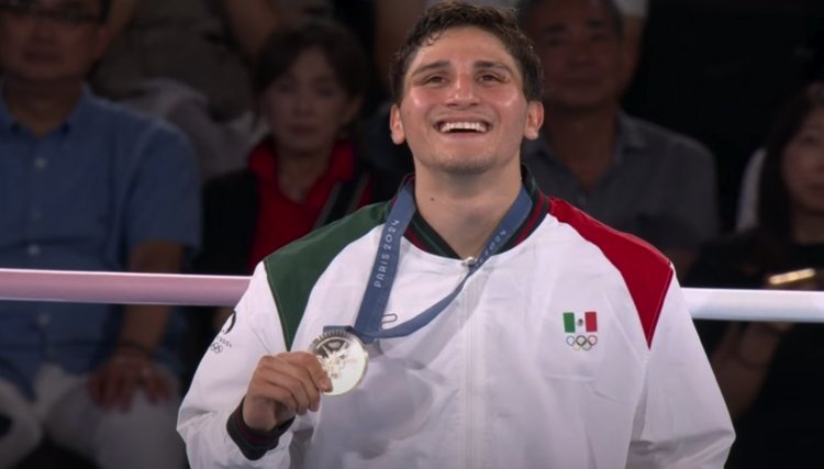 Medalla de Plata para el boxeador mexicano Marco Verde en París 2024