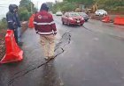 Reportan trabajos deficientes en reparación de socavón en carretera Tenango del Valle-Tenancingo