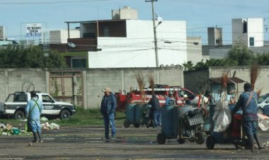 Encuentran persona muerta en las cercanías de la Central de Abasto de Toluca