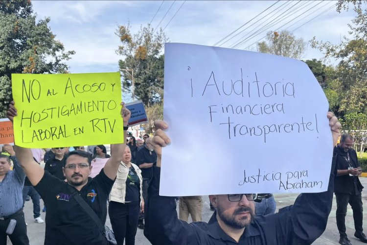 Trabajadores de RTV exigen renuncia de directivos tras muerte de compañero