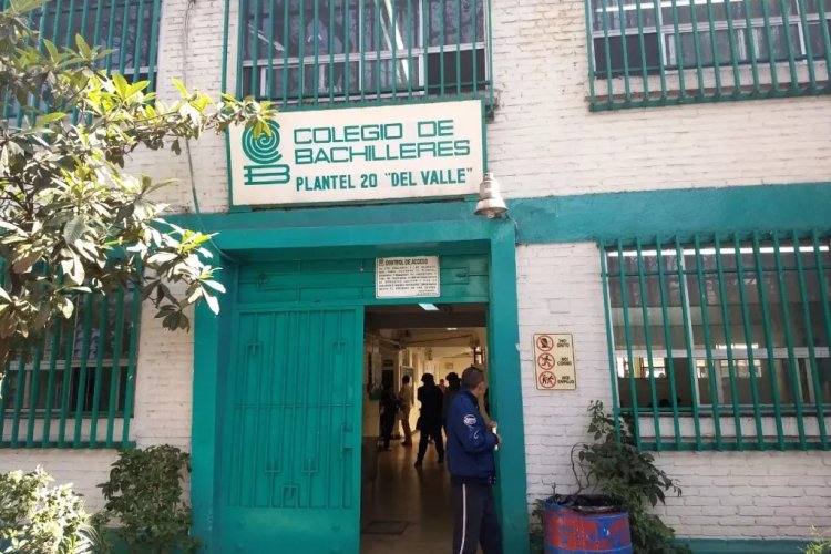 Balacera en Colegio de Bachilleres de la CDMX deja varios heridos