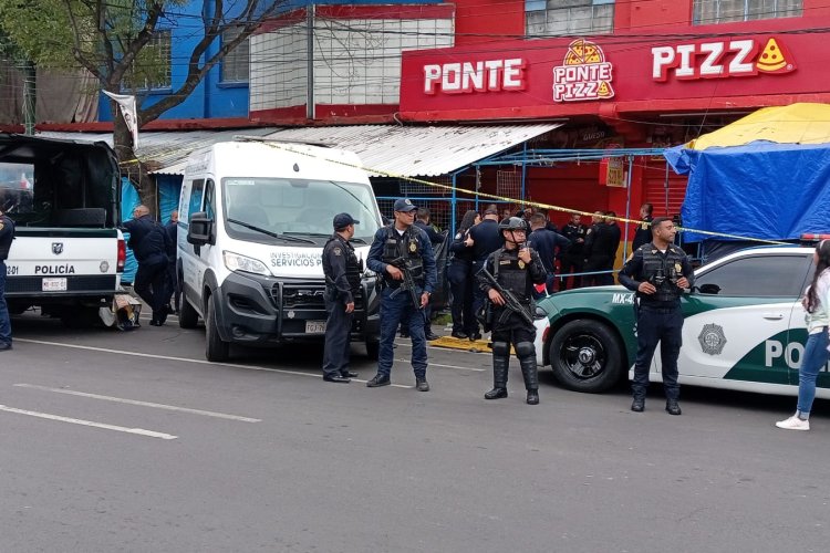 Matan a peatón por oponerse a un asalto cerca del Metro Tacuba