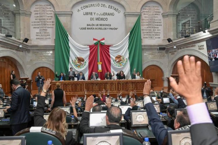 Congresos locales avalan reforma al PJ y AMLO anuncia pronta publicación