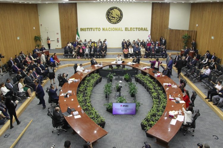 INE comienza proceso electoral para renovar Poder Judicial