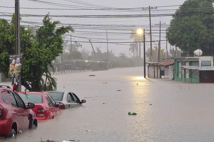 Confirman que Acapulco es la zona más afectada por el paso de John