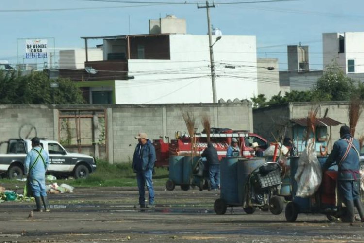 Encuentran persona muerta en las cercanías de la Central de Abasto de Toluca