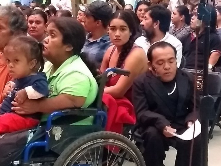 Carecen de políticas de apoyo personas con discapacidad en Nayarit