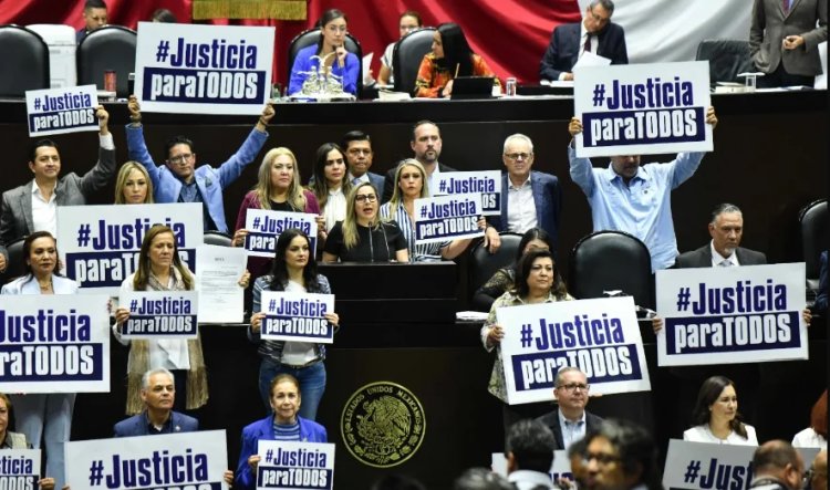 Oposición interpone amparo contra reforma judicial de AMLO