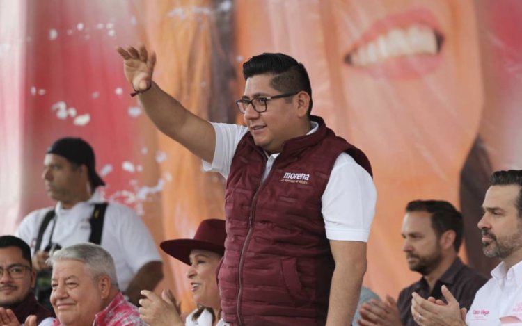 Dirigente de Morena en Veracruz, anuncia que continuará al frente del partido hasta el 2027