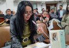 Hermana de líder balaceada en el centro de la CDMX se pronuncia en Congreso Local sobre el atentado