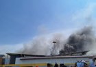 Reportan fuerte incendio al interior de plaza “Las Américas” en Ecatepec