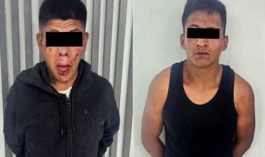 Pasajeros frustran robo y golpean a presuntos ladrones en Iztapalapa