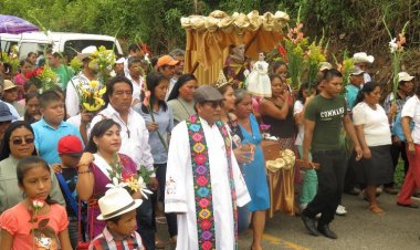 Oposición condena el asesinato del padre Marcelo Pérez, en Chiapas