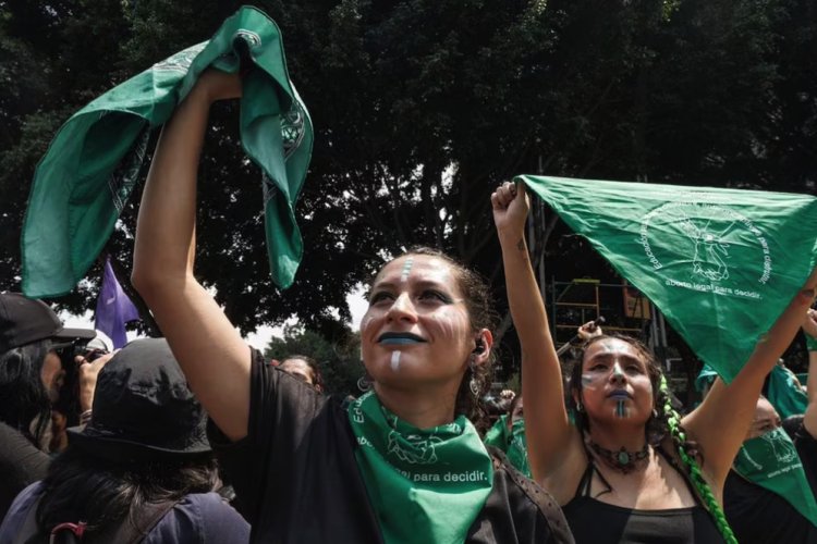 Congreso de Michoacán aprueba despenalización del aborto