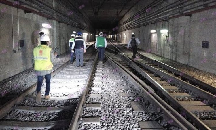 Encuentra cadáver en descomposición entre estaciones de la Línea 3 del Metro de la CDMX