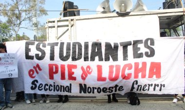 Estudiantes presentan demandas urgentes ante Hacienda; buscan se atiendan necesidades urgentes de más de 400 escuelas