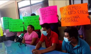 Guerrerenses insisten ser incluidos en censo federal de damnificados por huracán John