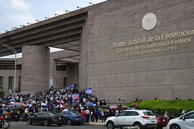 Fiscalía investiga a jueces que dieron suspensiones contra reforma judicial