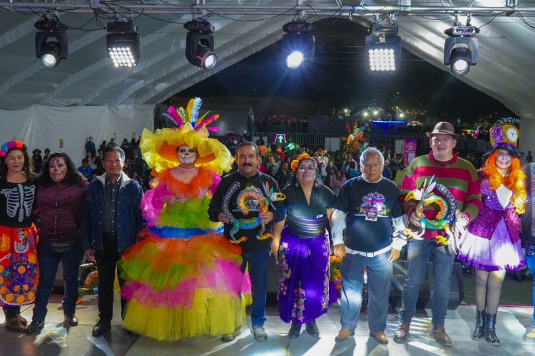 Realizan eventos culturales alusivos al Día de Muertos en Valle de Chalco