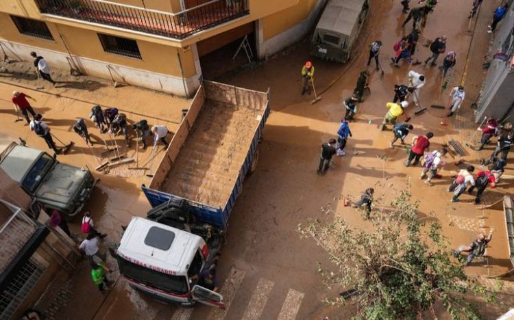 A más de una semana de las inundaciones en España, continúa la búsqueda de víctimas