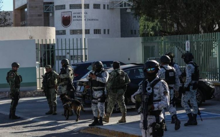 Por amenaza de bomba desalojan un laboratorio en Zacatecas