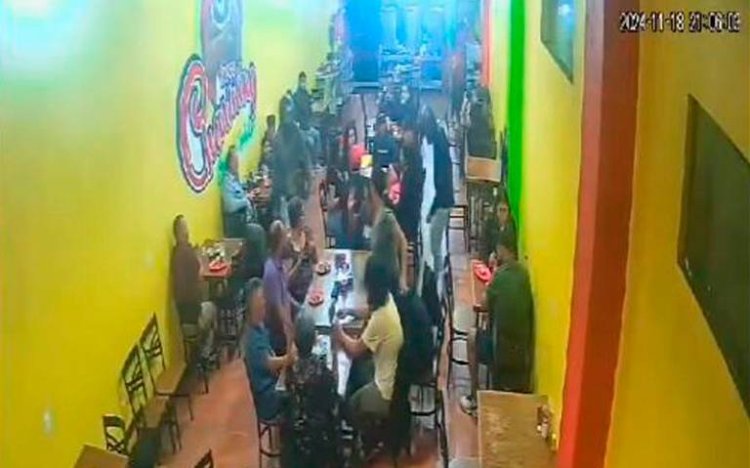 Video: Captan momento de asalto a taquería en Cuernavaca, Morelos