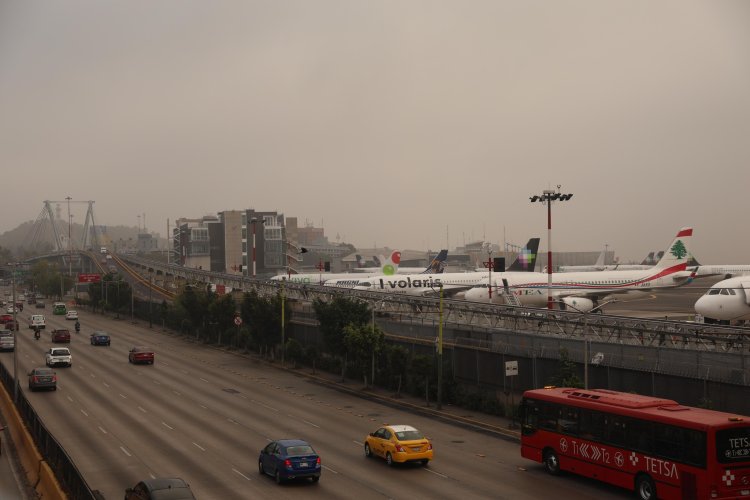 Por neblina suspenden vuelos en el Aeropuerto de la CDMX