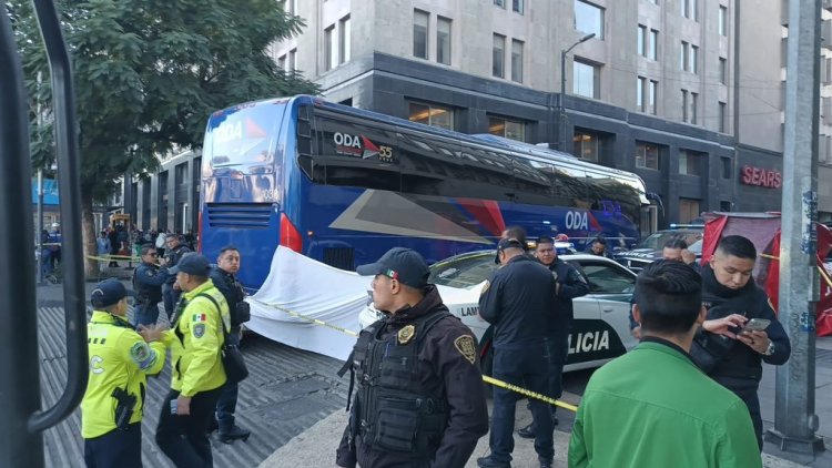 Hombre muere atropellado frente al Palacio de Bellas Artes en el Centro de la CDMX