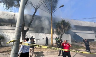 Reportan incendio en oficinas de la Fiscalía de Justicia de la CDMX