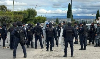 Detienen a más de 90 policías en Chiapas por obstruir operativo contra el narco