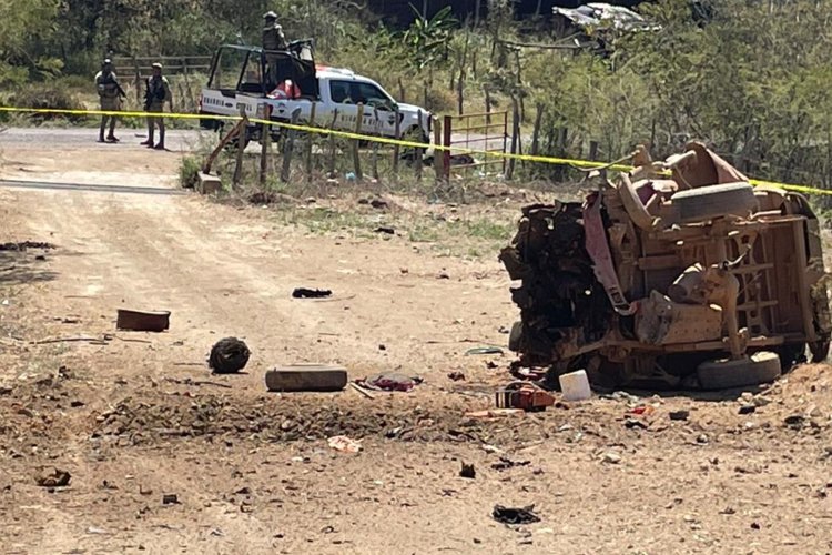 Pierden la vida dos militares mientras desactivaban bombas en Michoacán