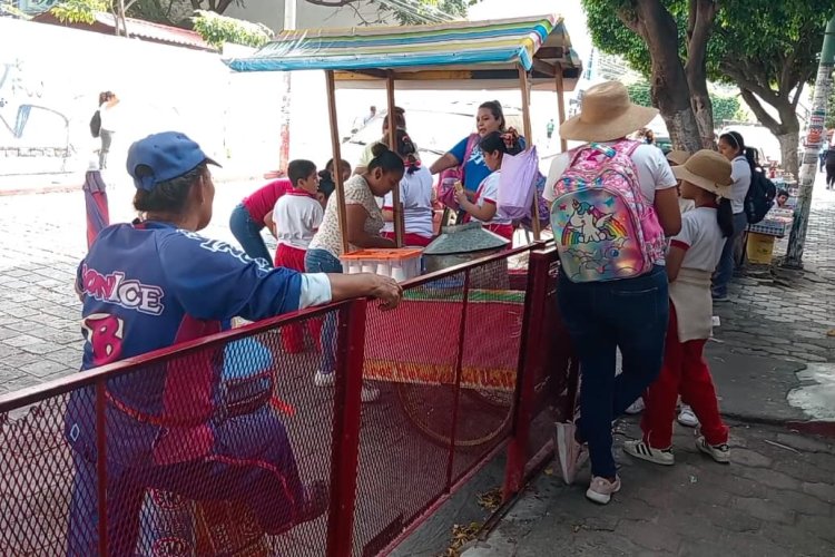 Falta de oportunidades lanza a los chiapanecos a emplearse en las calles