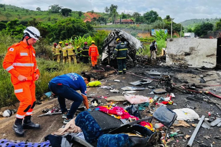 Accidente de autobús en Brasil deja 37 muertos y varios heridos más