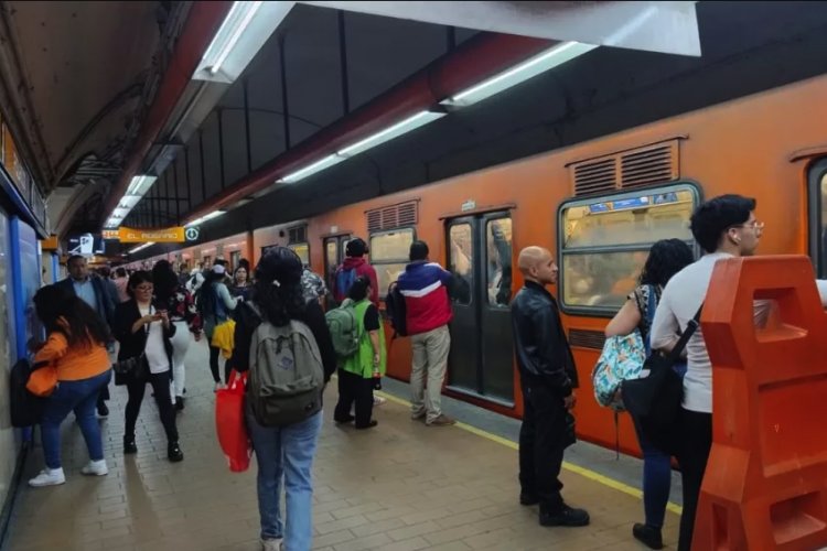 Reportan retrasos en el Metro y Metrobús de la CDMX