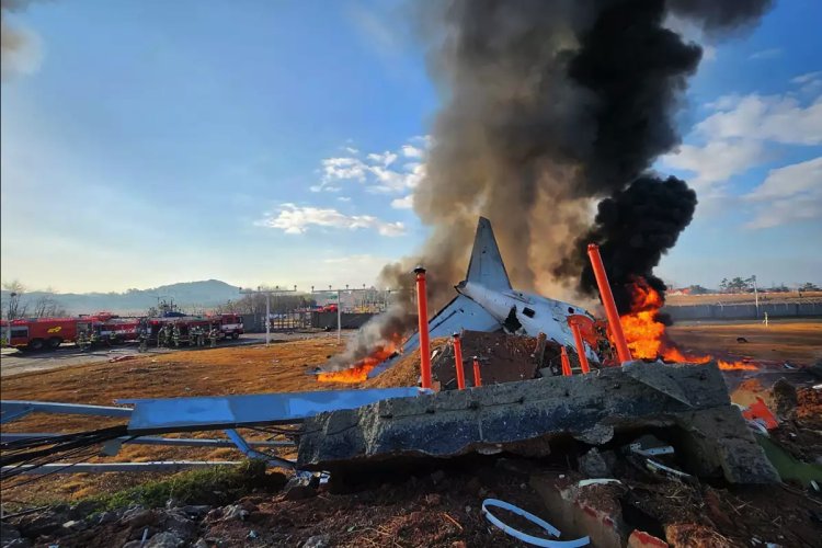 Accidente de avión deja más de 170 muertos en Corea del Sur