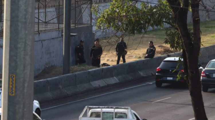 Encuentran cadáver con huellas de violencia a un costado de las vías de la Línea A del Metro