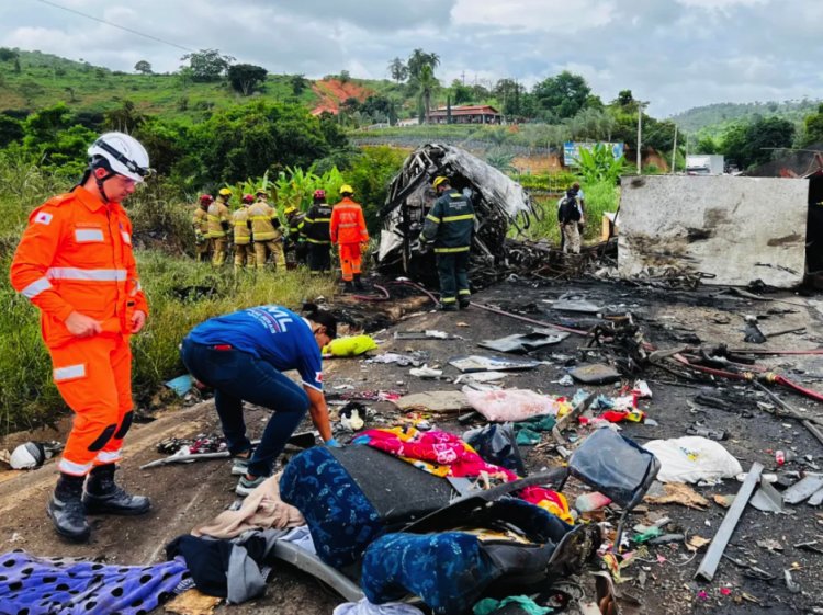 Accidente de autobús en Brasil deja 37 muertos y varios heridos más