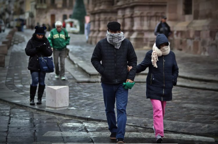 Para el día de Navidad activan doble alerta por bajas temperaturas en la Ciudad de México