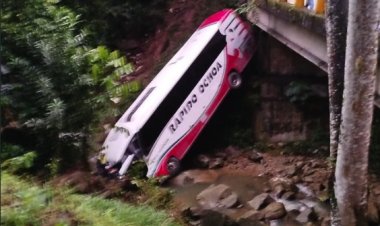 Accidente de autobús en Colombia deja al menos cinco muertos y varias decenas de heridos