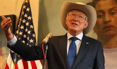 Ken Salazar termina misión como embajador de EEUU en México