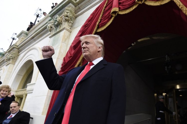 Donald Trump arriba a la Casa Blanca para la transición presidencial