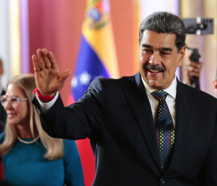 Nicolás Maduro toma posesión como presidente de Venezuela