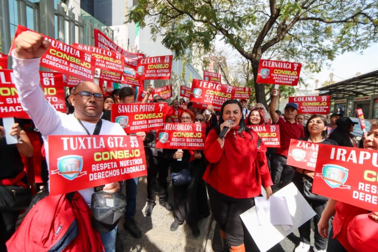 Van a paro trabajadores del PJF en varios estados del país