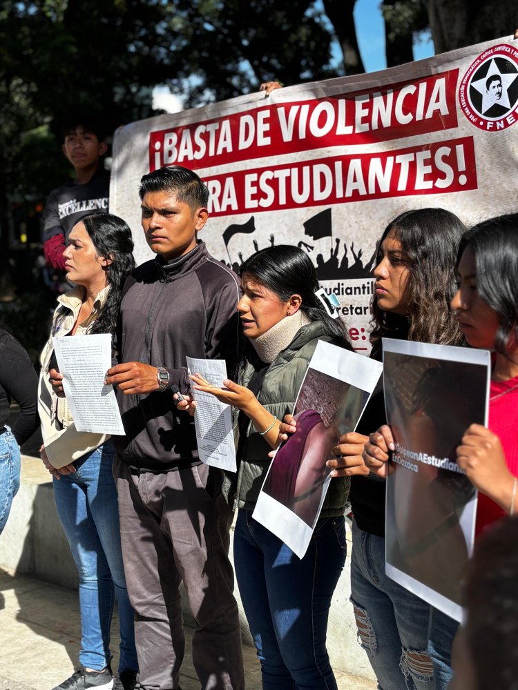 FNERRR pide al gobierno de Oaxaca solución a caso de estudiantes desalojados