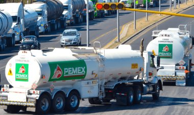 Exportaciones de Pemex alcanza su peor cifra en 35 años